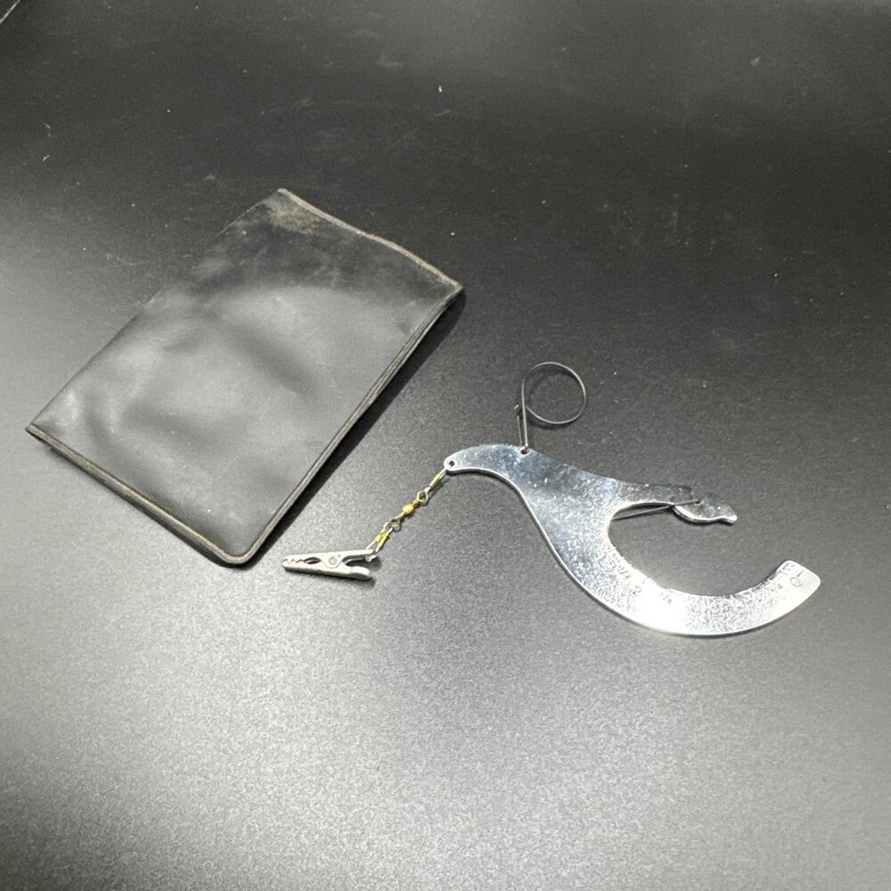 Vtg 1970s Scale US Mail Pocket Hanging Metal Wallet Case USPS Weigh Letter